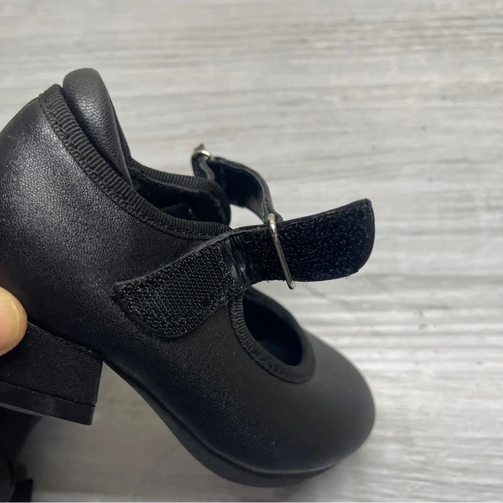 Dream Pairs Mary Jane Black Tap Shoes Toddler Little Girl’s size 8